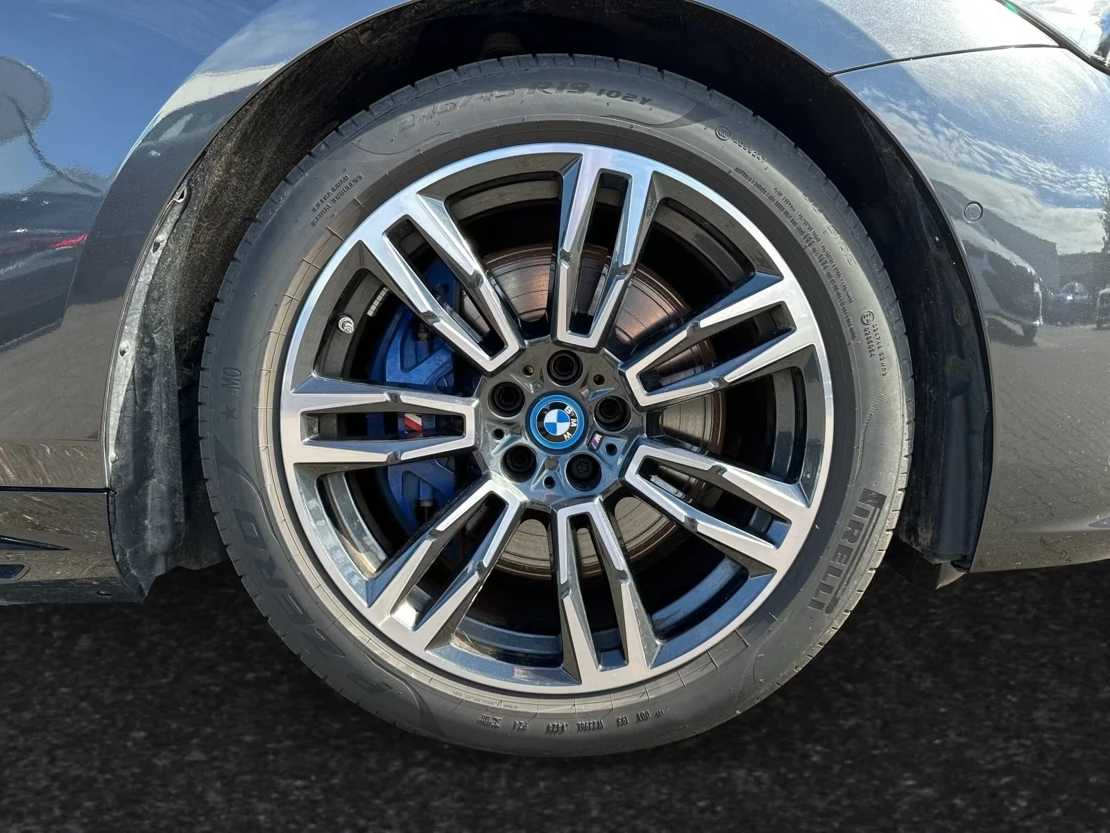 BMW i5 M60 xDrive Prem Selection AIR DISTR 360 Ad.LED HUD, снимка 7 - Автомобили и джипове - 55219528