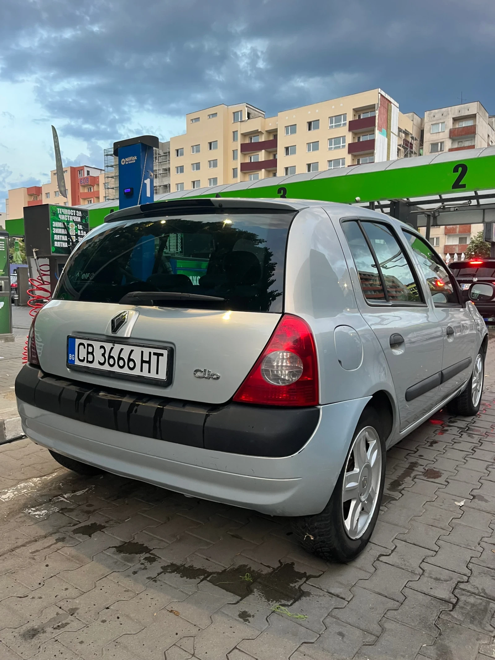 Renault Clio, снимка 2 - Автомобили и джипове - 55852647