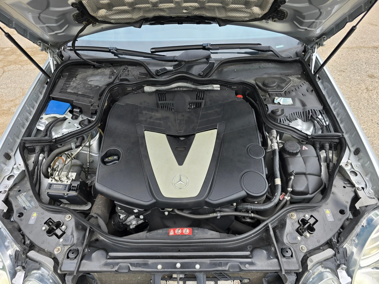 Mercedes-Benz E 320 * ПОДГРЕВ* MEMORY PACKAGE* ПОДГРЕВ НА ВОЛАН, снимка 16 - Автомобили и джипове - 55988854