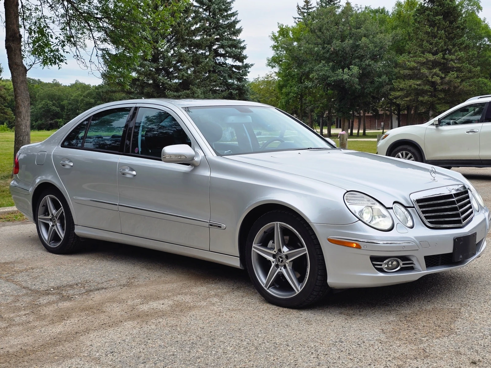 Mercedes-Benz E 320 * ПОДГРЕВ* MEMORY PACKAGE* ПОДГРЕВ НА ВОЛАН