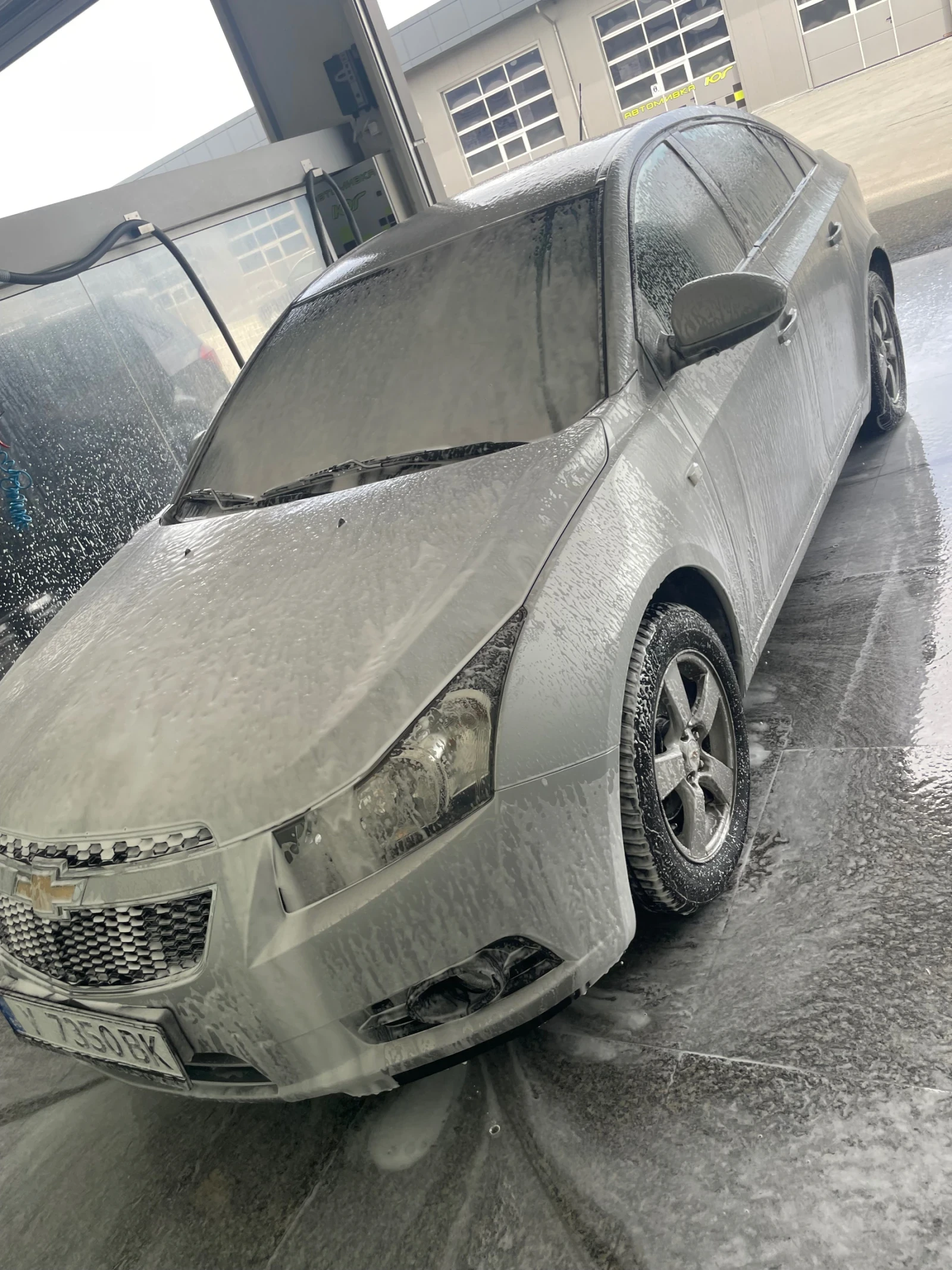 Chevrolet Cruze, снимка 2 - Автомобили и джипове - 56208016