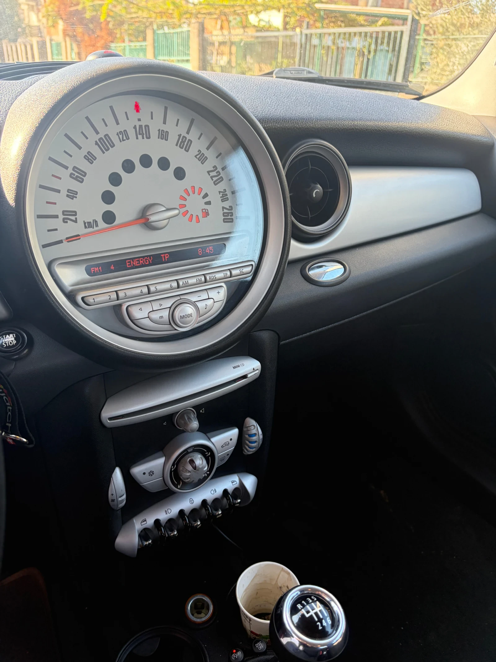 Mini One, снимка 8 - Автомобили и джипове - 56228636