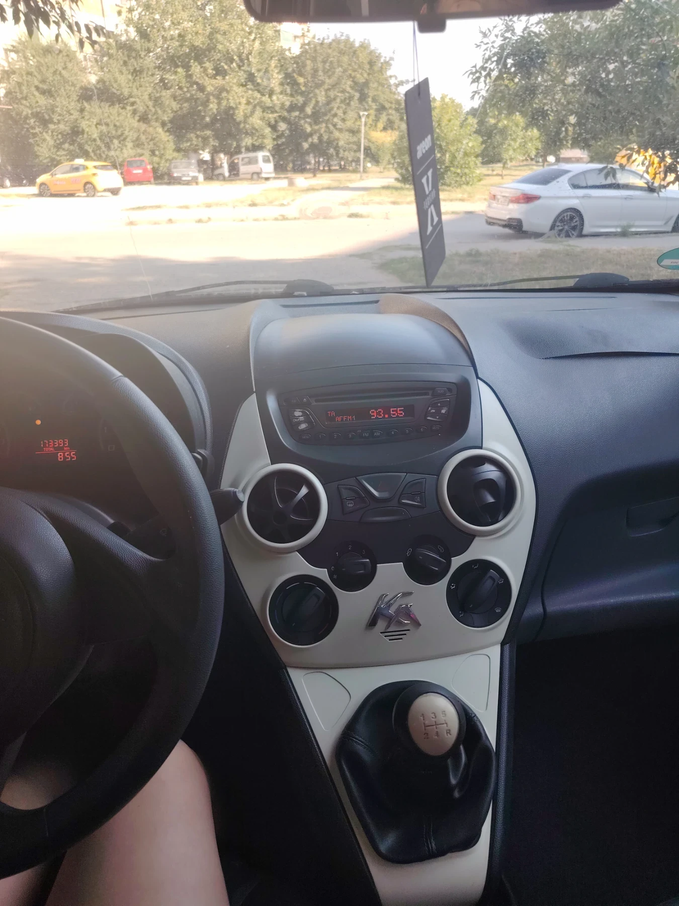 Ford Ka, снимка 7 - Автомобили и джипове - 56261832