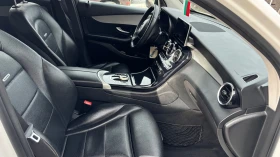 Mercedes-Benz GLC 220 С регистрация платено всичко, снимка 9