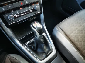VW T-Cross Style 1.0 TSI BMT DSG, снимка 13 - Автомобили и джипове - 53620404