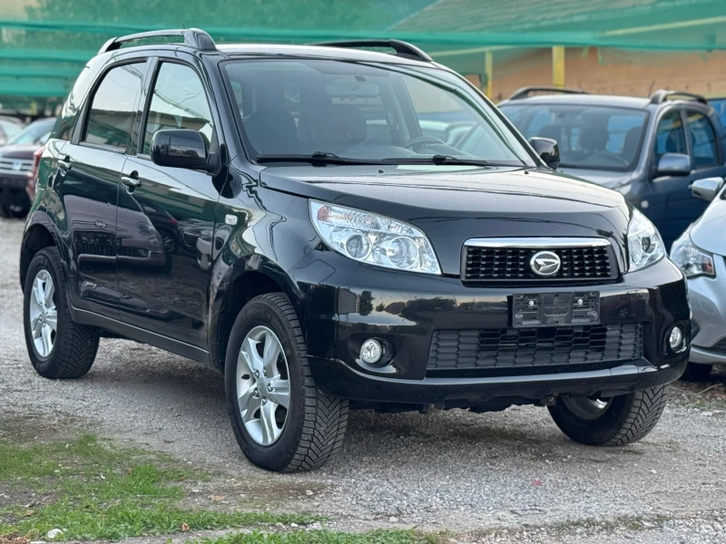 Daihatsu Terios 1.5i 4x4 * KLIMATRONIK * FACE, снимка 1 - Автомобили и джипове - 47588191