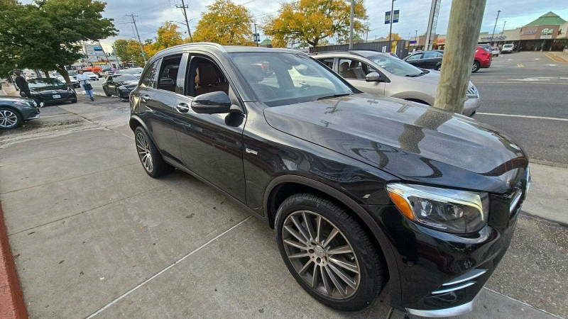 Mercedes-Benz GLC 43 AMG 2019 Mercedes-Benz AMG GLC 43 4MATIC, снимка 1 - Автомобили и джипове - 47980842