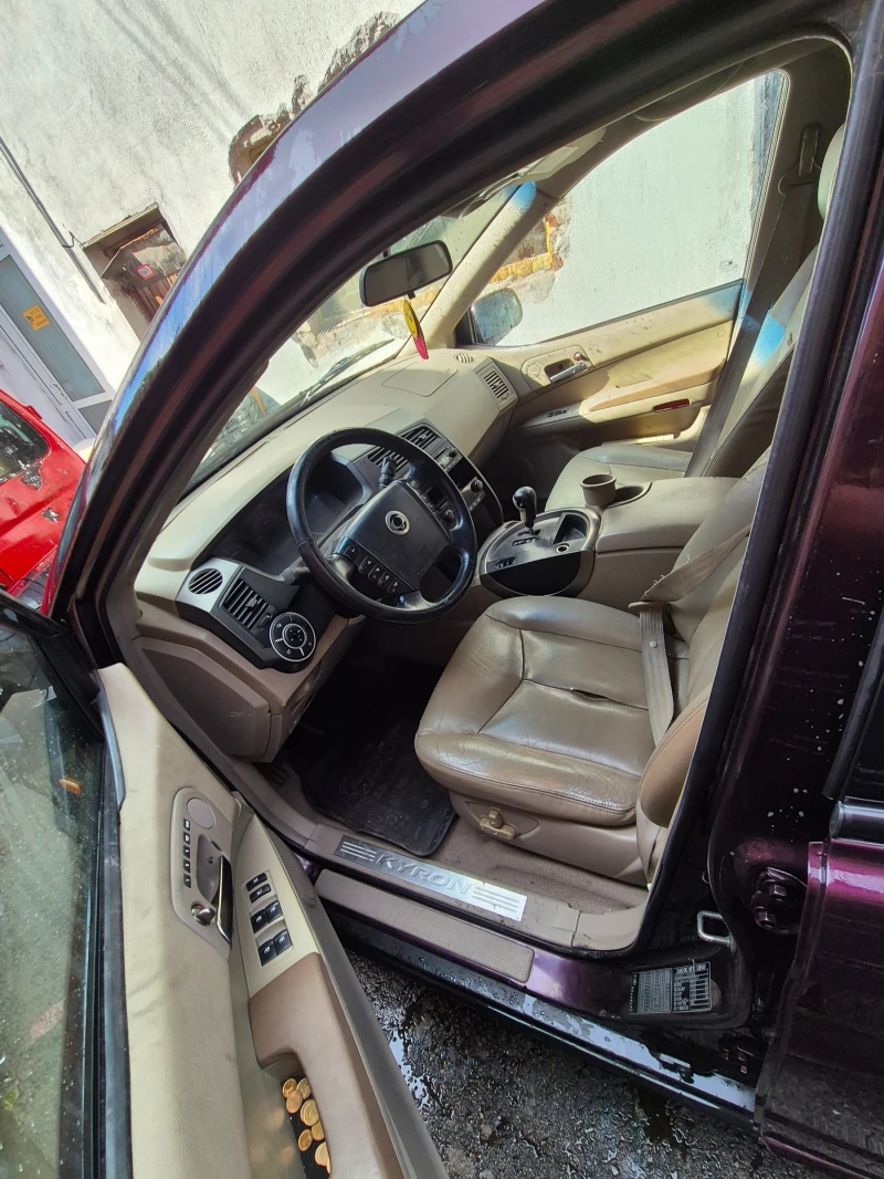 SsangYong Kyron 2.2 cdi, снимка 7 - Автомобили и джипове - 52385727