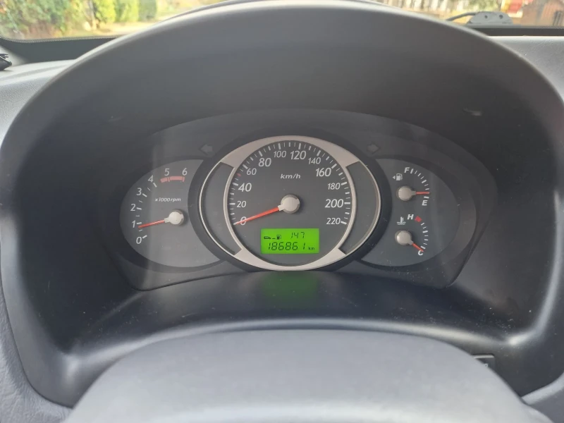 Hyundai Tucson НОВ ВНОС..4Х4..2.0CRDI..КЛИМАТИК.., снимка 12 - Автомобили и джипове - 52394033