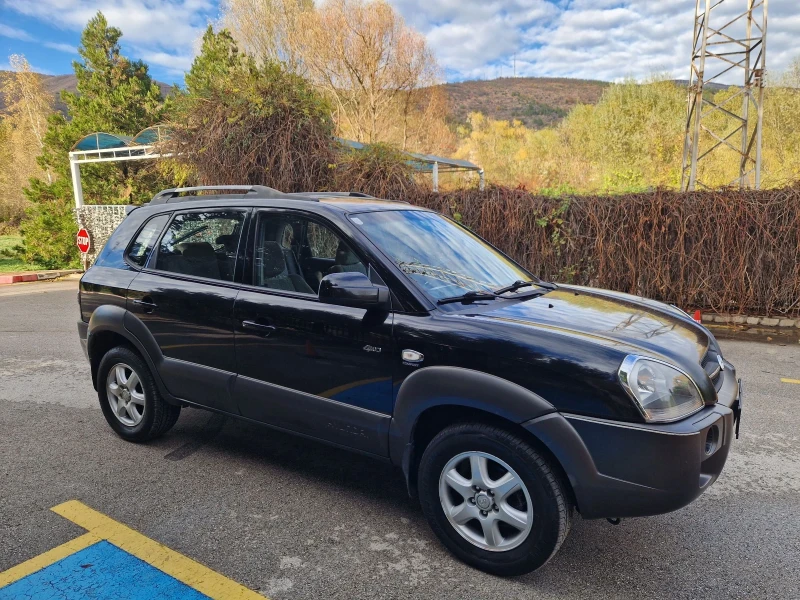 Hyundai Tucson НОВ ВНОС..4Х4..2.0CRDI..КЛИМАТИК.., снимка 4 - Автомобили и джипове - 52394033