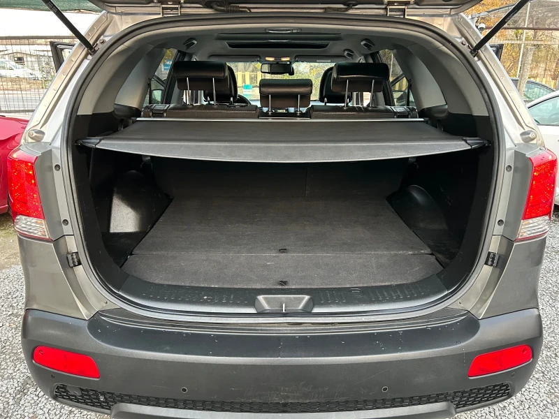 Kia Sorento 2.2CRDi 197k.c. 4WD FULL, снимка 12 - Автомобили и джипове - 52504868