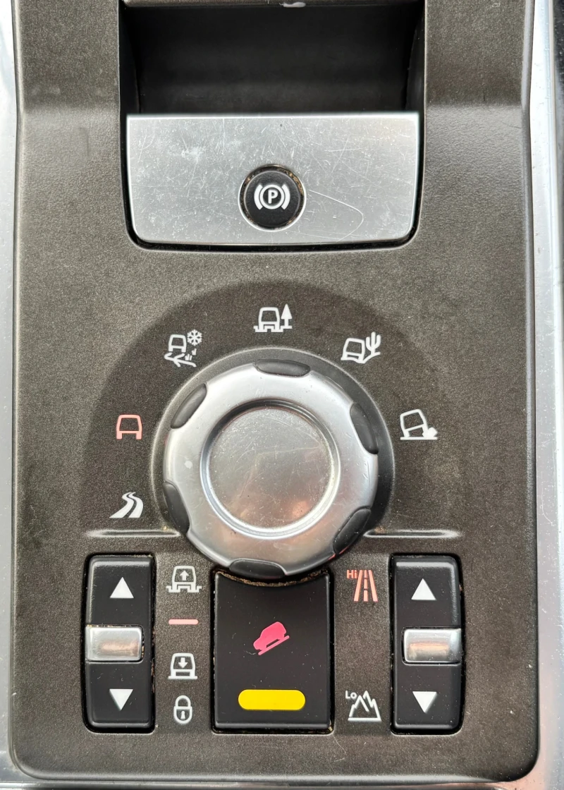 Land Rover Range rover 3.0HSE/SPORT/ПОДГРЕВ/ПАНОРАМА, снимка 16 - Автомобили и джипове - 52615189