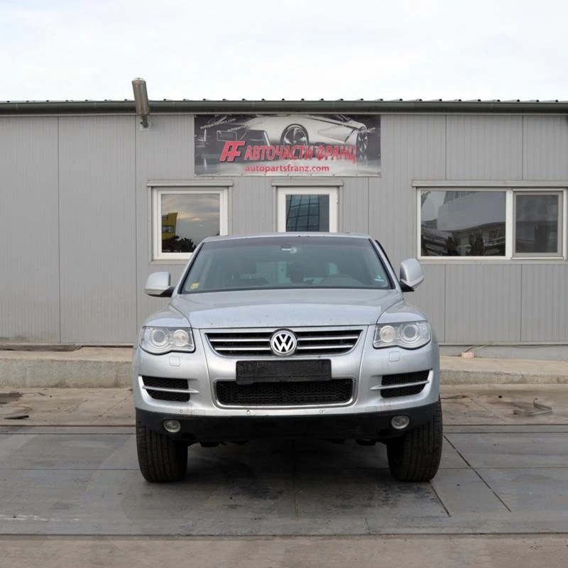 VW Touareg 3.0 TDI  165KW, снимка 1 - Автомобили и джипове - 27468841