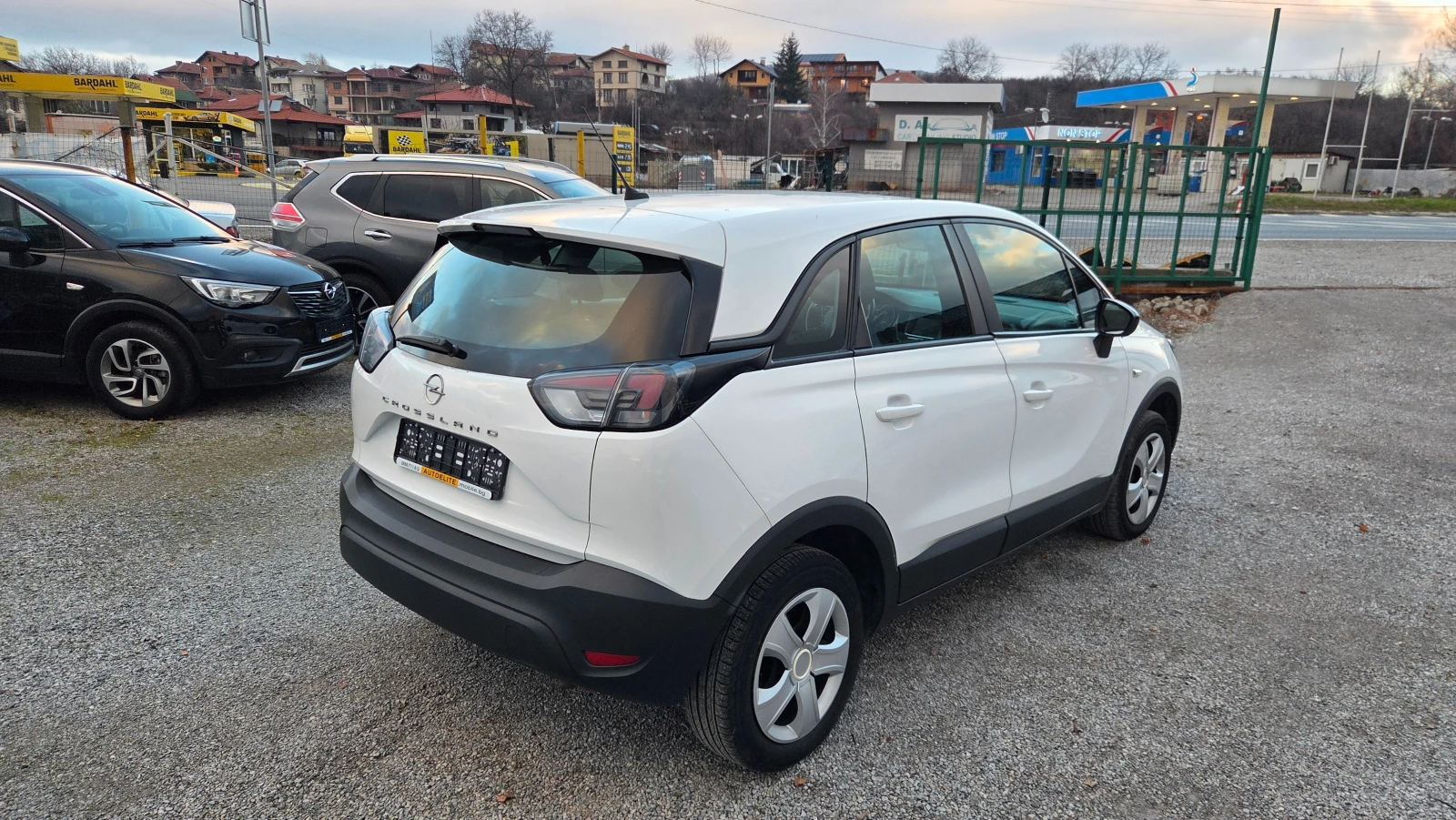 Opel Crossland X 1.2i AUT. 57000km - изображение 3