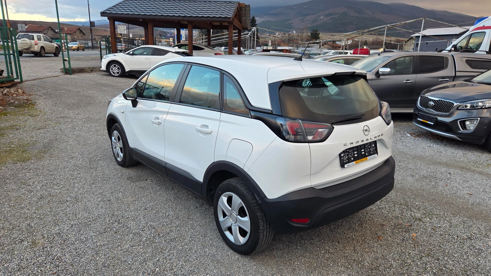 Opel Crossland X 1.2i AUT. 57000km - изображение 4
