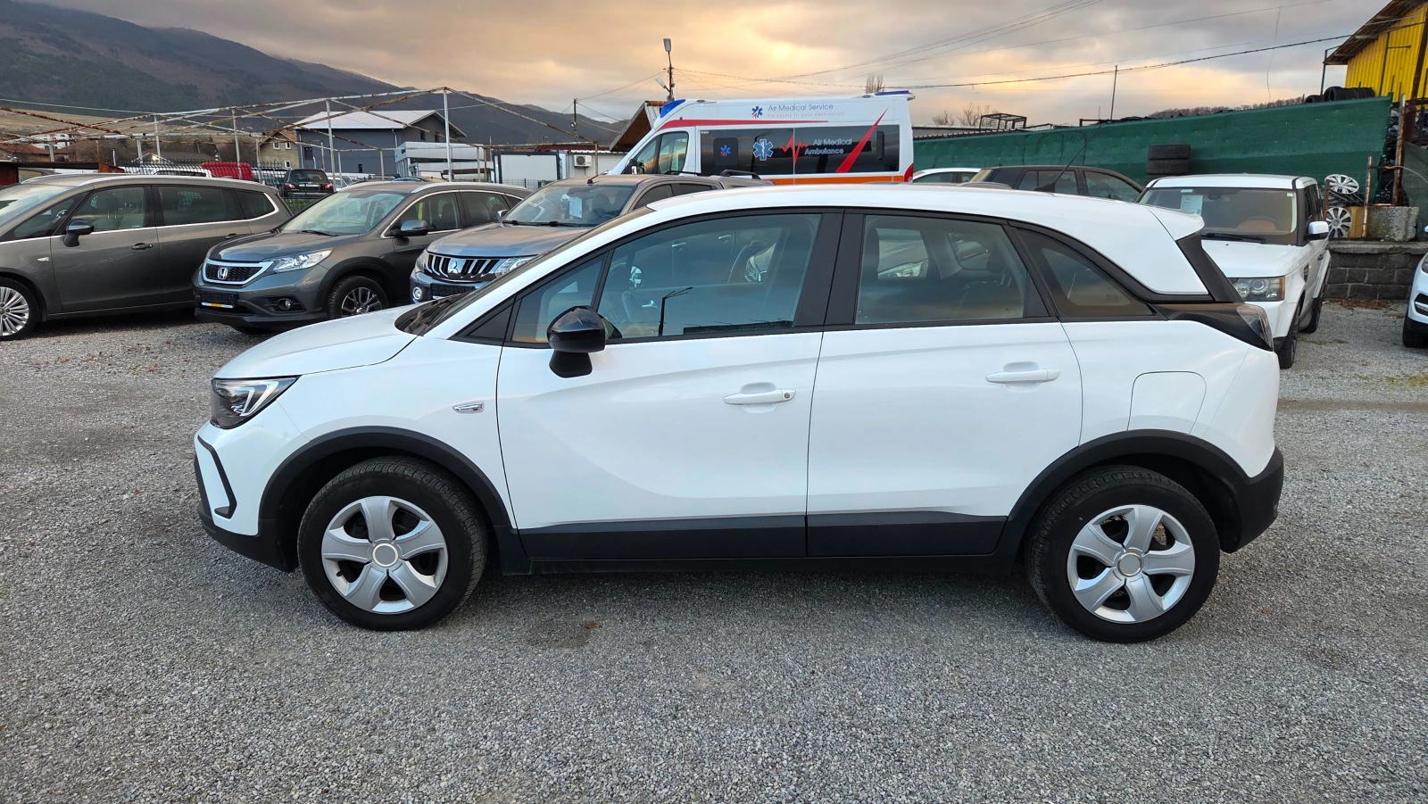 Opel Crossland X 1.2i AUT. 57000km - изображение 5