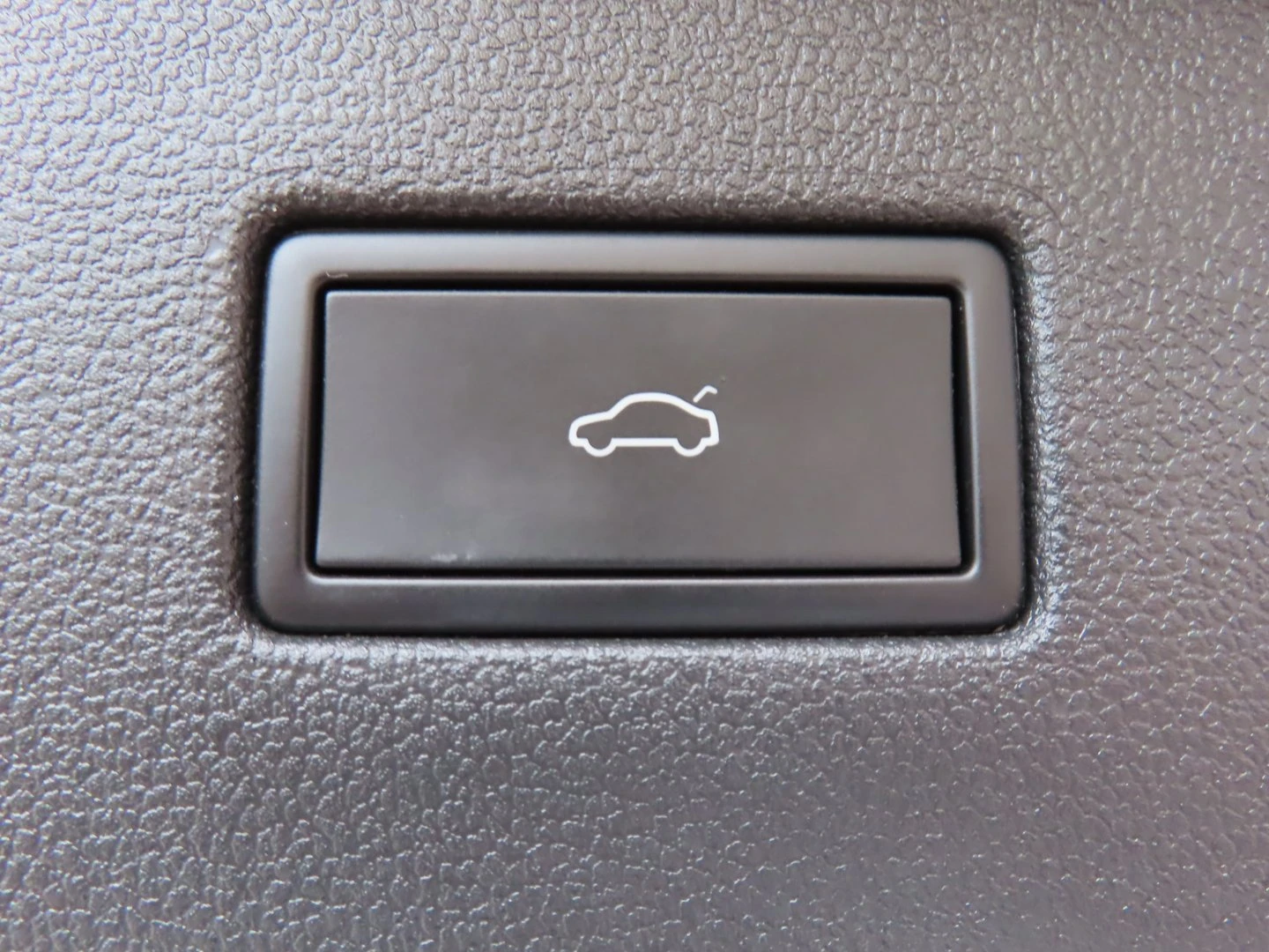 VW Tiguan LWB PA Elegance 2.0TDI 4MOT DSG - изображение 5