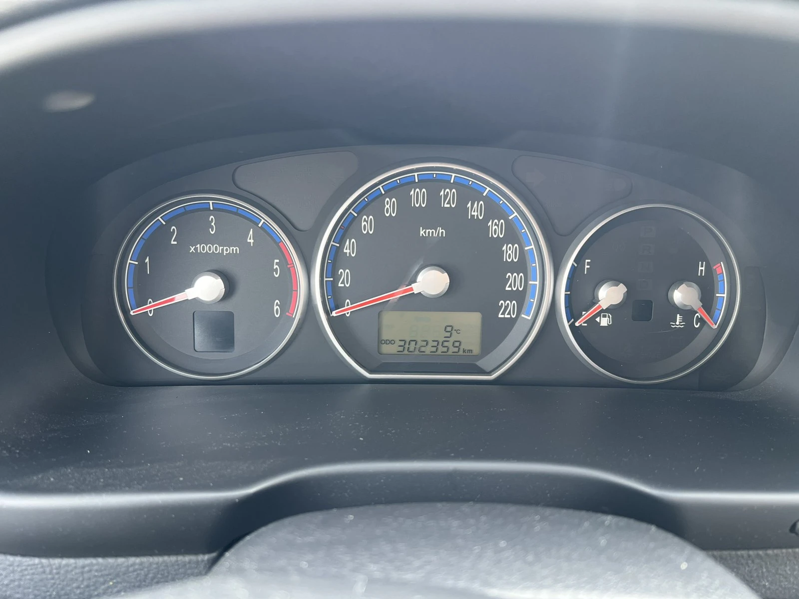 Hyundai Santa fe , Автоматик - Първи собственик, снимка 7 - Автомобили и джипове - 54180838