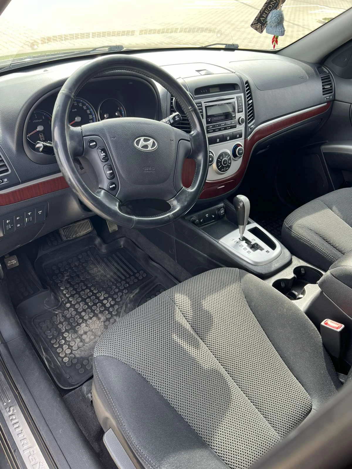 Hyundai Santa fe , Автоматик - Първи собственик, снимка 6 - Автомобили и джипове - 54180838