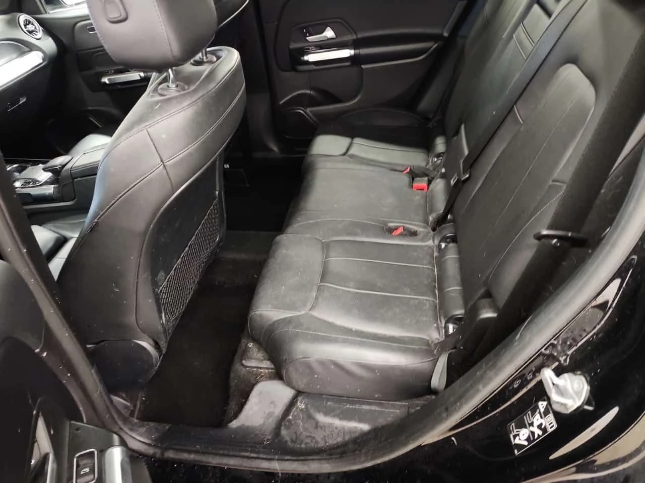 Mercedes-Benz GLB 250  CARFAX, снимка 11 - Автомобили и джипове - 54211995