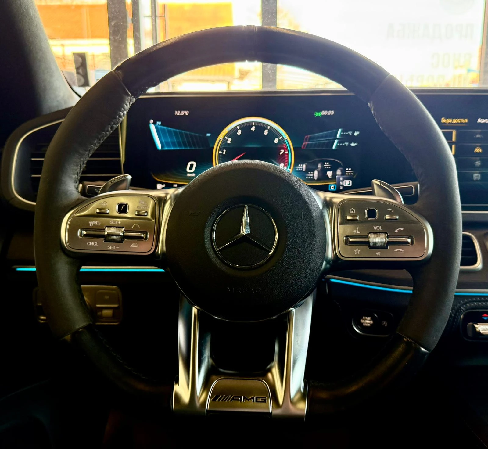 Mercedes-Benz GLE 53 4MATIC AMG* 4Matic+ * Панорама* Лизинг, снимка 10 - Автомобили и джипове - 54230122