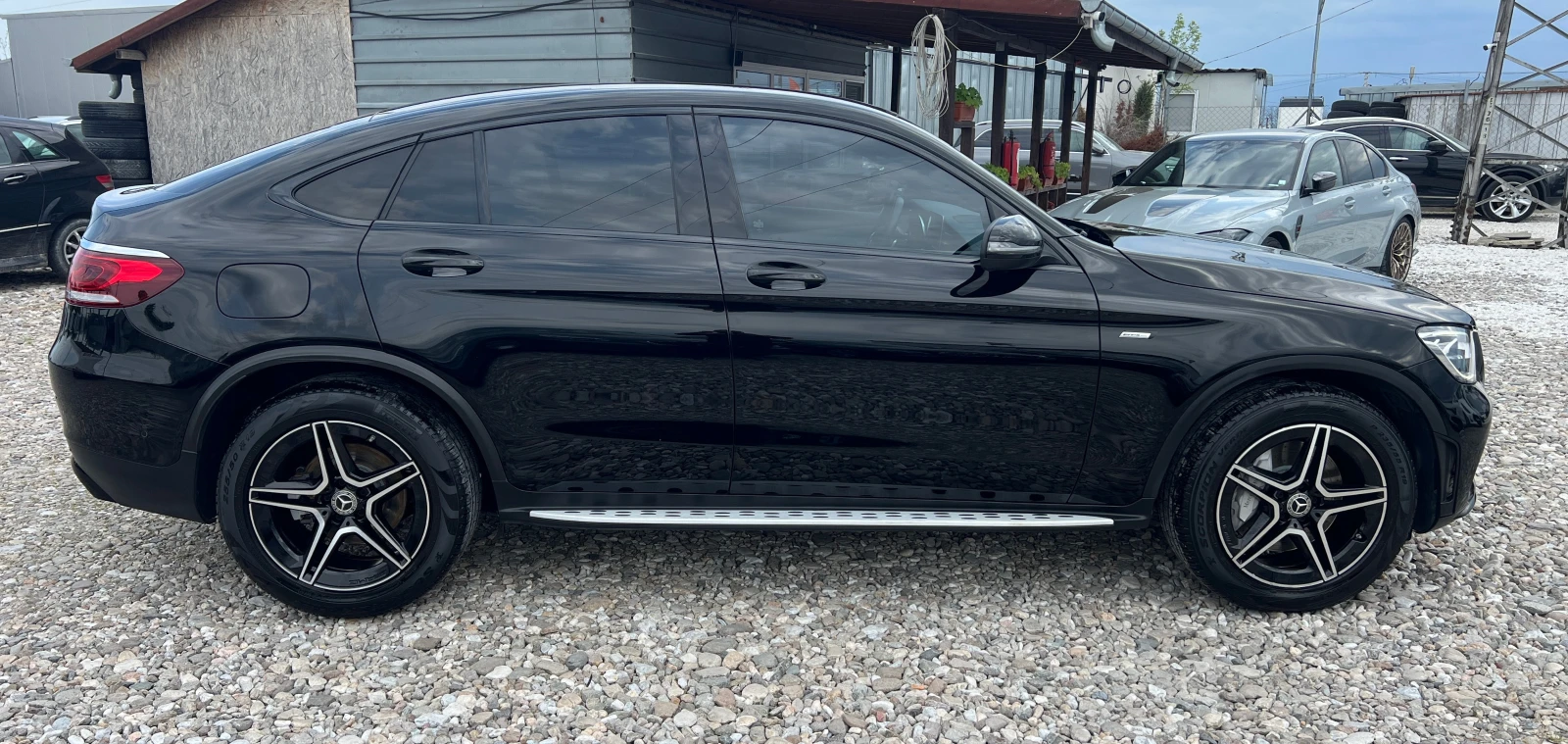 Mercedes-Benz GLC 300 D 4matic FACELIFT AMG EDITION OM654 EURO6D, снимка 4 - Автомобили и джипове - 54364719