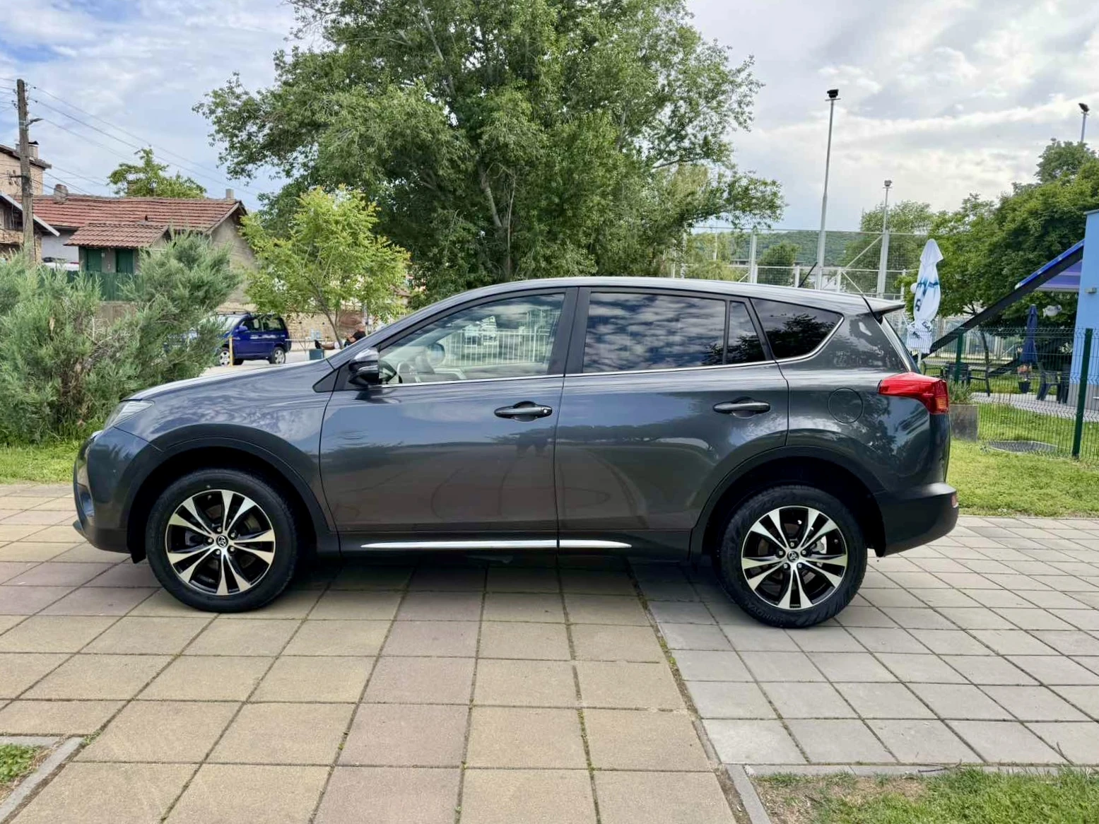 Toyota Rav4, снимка 4 - Автомобили и джипове - 54513605