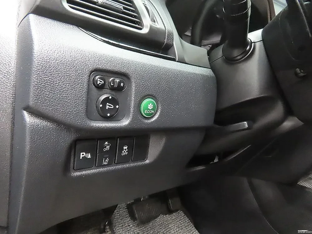 Honda Pilot ДИСТРОНИК* ПОДГРЕВ НА ВОЛАН* ОБДУХ* ТВ* 7 МЕСТА, снимка 12 - Автомобили и джипове - 54849109