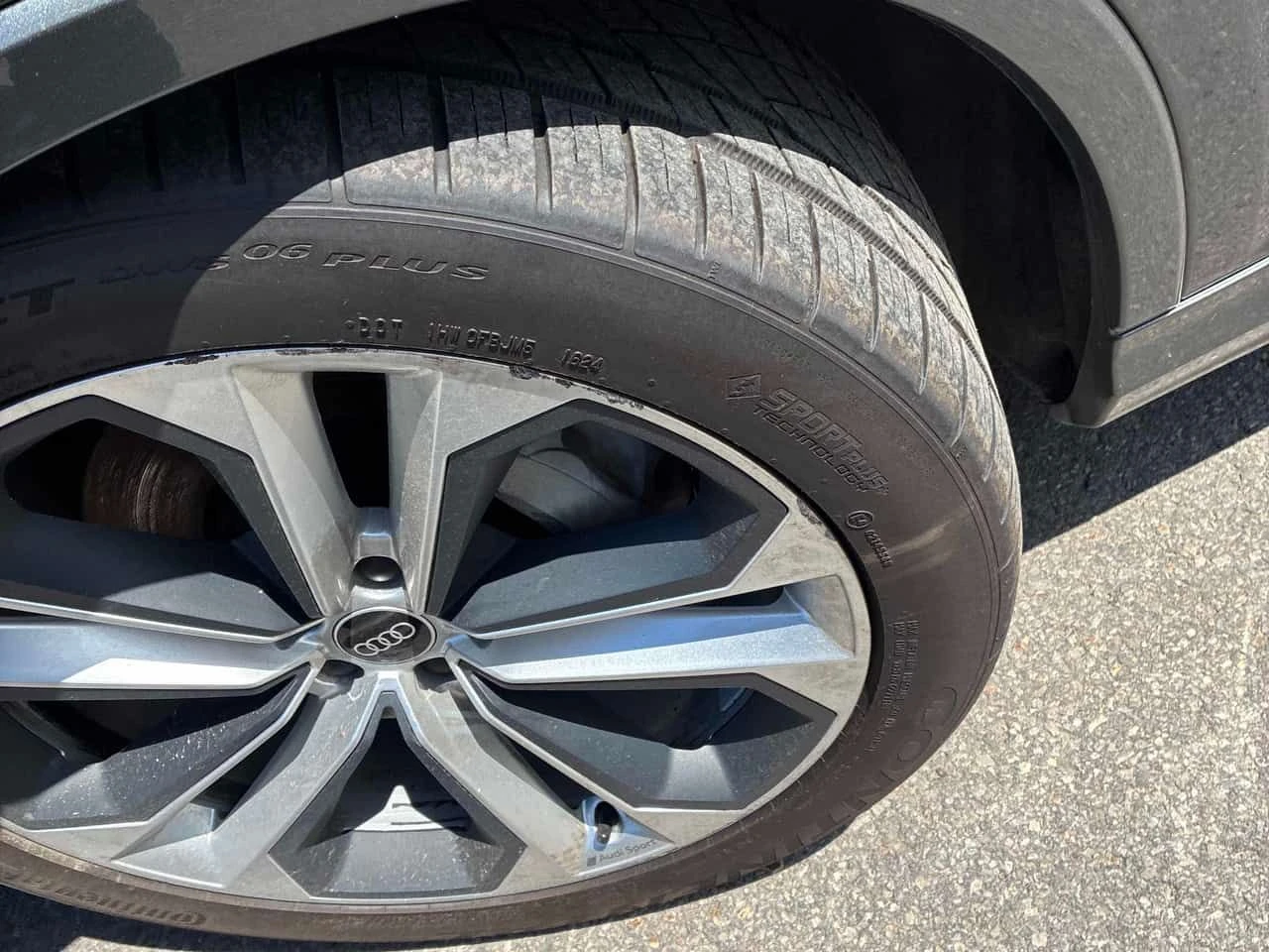 Audi Q7 Technik  CARFAX, снимка 7 - Автомобили и джипове - 54969159