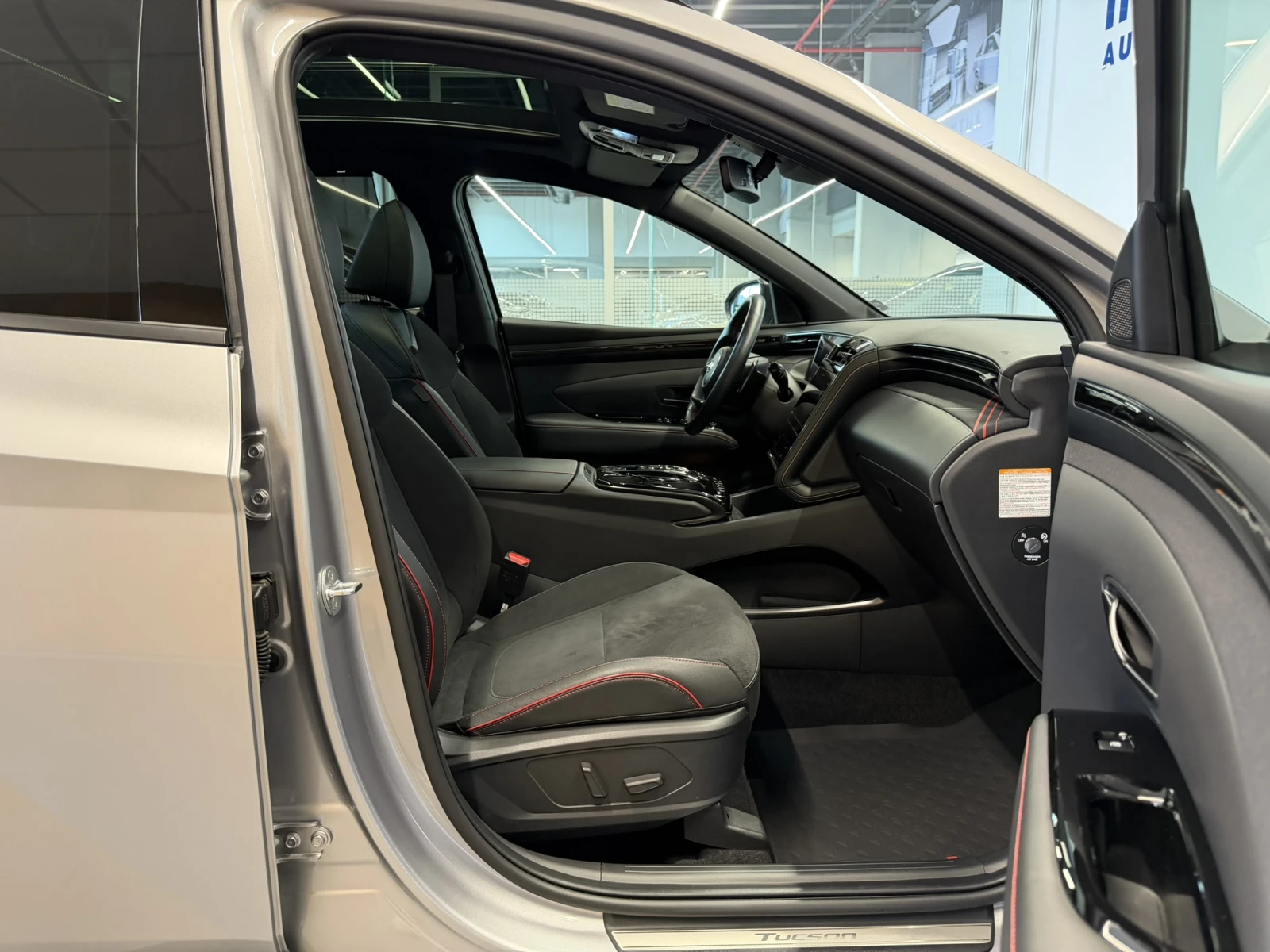 Hyundai Tucson PREMIUM N Line Hybrid AWD, снимка 16 - Автомобили и джипове - 55009733