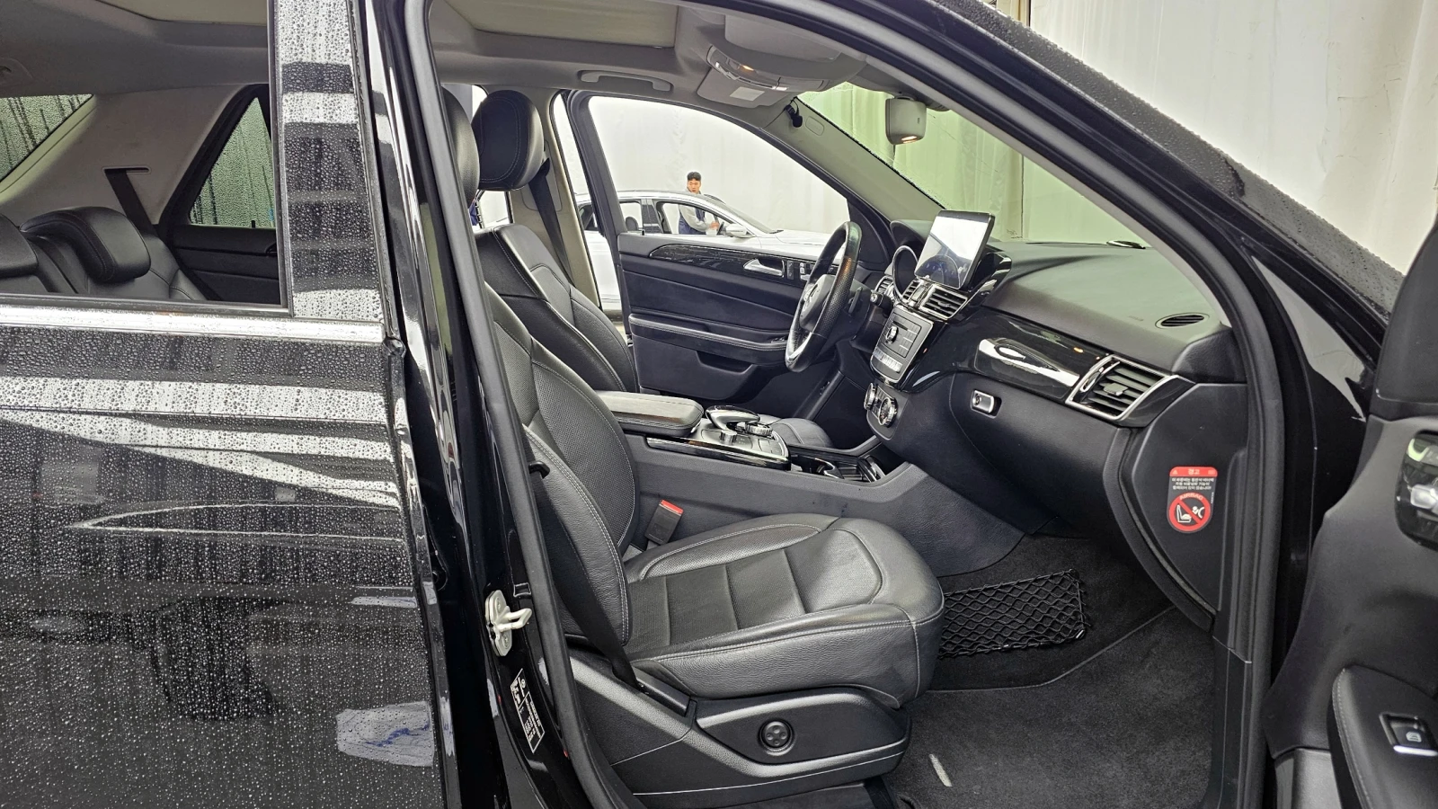 Mercedes-Benz GLE 350 ЕЛ. БАГАЖНИК* BLIND SPOT* ЛЮК* КРАЙНА ЦЕНА, снимка 11 - Автомобили и джипове - 55435206