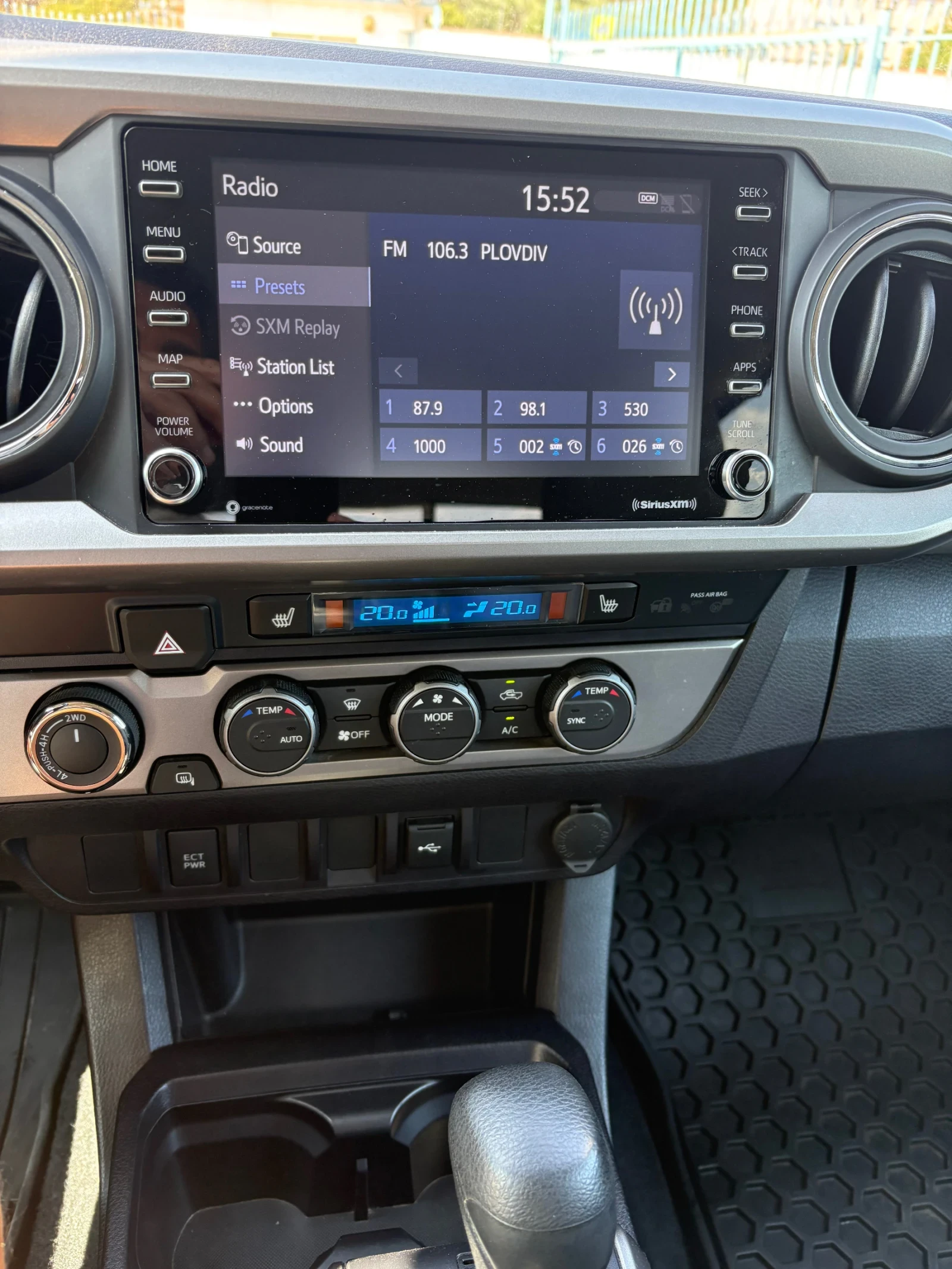 Toyota Tacoma SR5, снимка 5 - Автомобили и джипове - 55805670