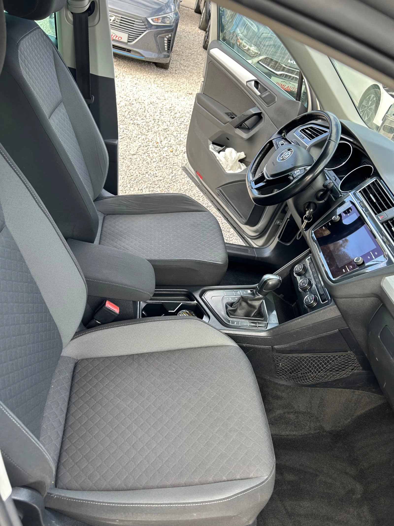 VW Tiguan 2.0TDI EURO6D, снимка 17 - Автомобили и джипове - 56287988