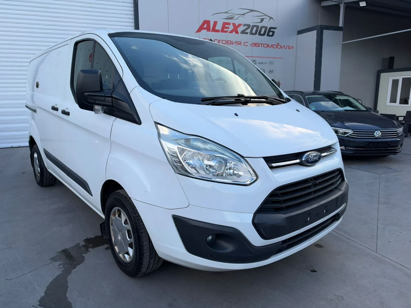 Ford Transit Custom, снимка 2 - Бусове и автобуси - 56529219