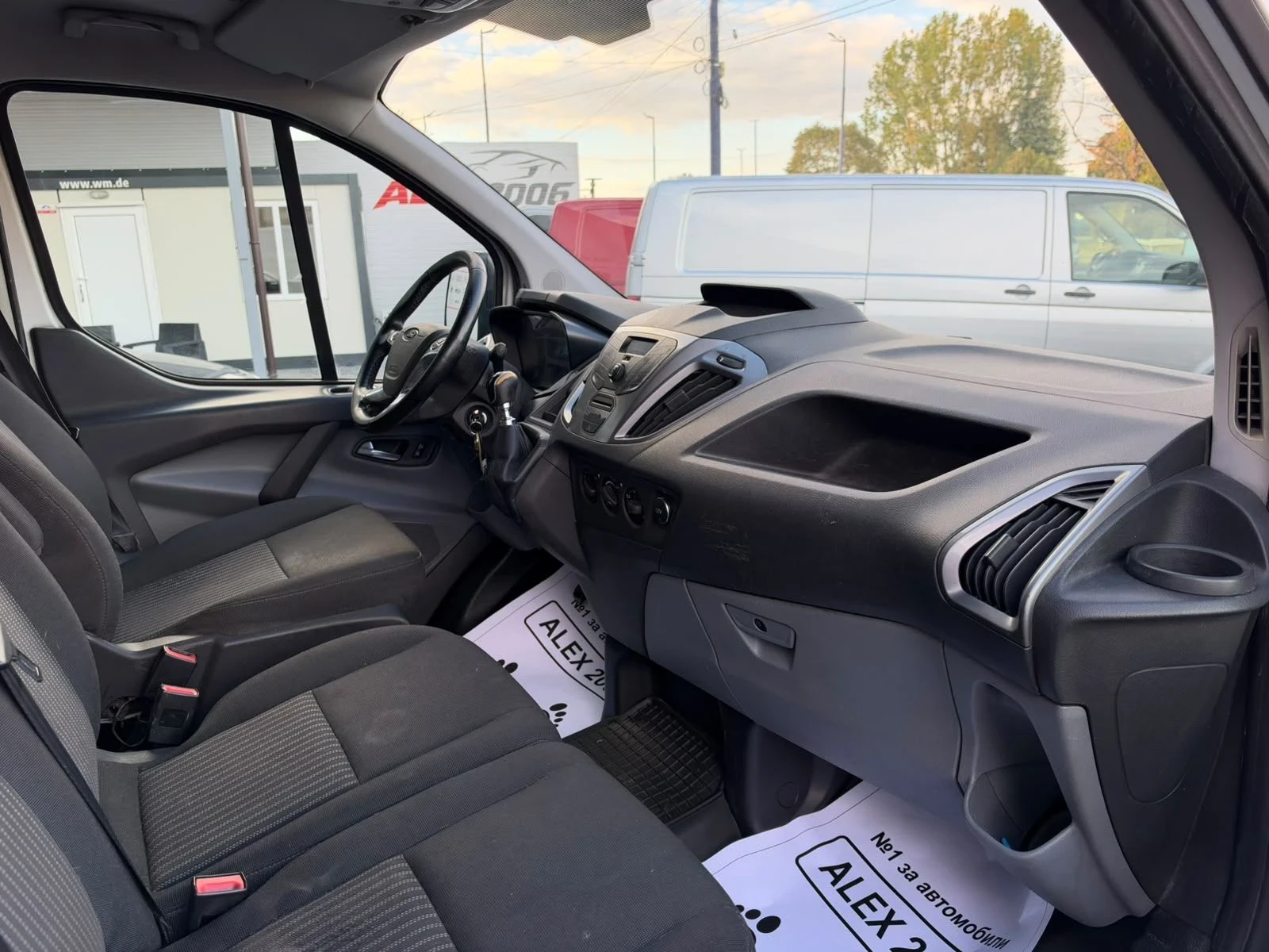 Ford Transit Custom, снимка 5 - Бусове и автобуси - 56529219