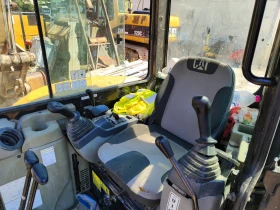 Багер Caterpillar 305.5D с чисто нови вериги, снимка 15