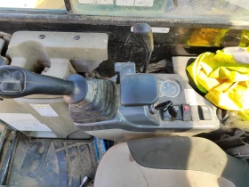 Багер Caterpillar 305.5D с чисто нови вериги, снимка 12