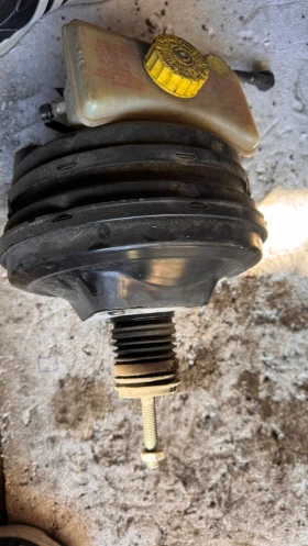 Серво усилвател / Спирачна помпа за Audi A6 - 4F0612105, снимка 2