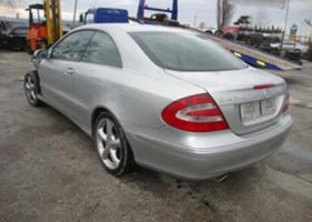Mercedes-Benz CLK 2.0i.2.4i2.7.3.2, снимка 9