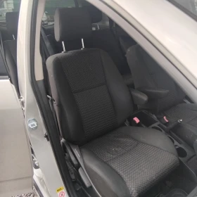 Toyota Corolla verso 2.2D-4D/Facelift, снимка 8