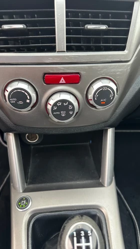 Subaru Forester 2.0 i 4x4 ГАЗ ИТАЛИЯ !!!, снимка 14