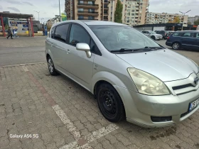 Toyota Corolla verso, снимка 3