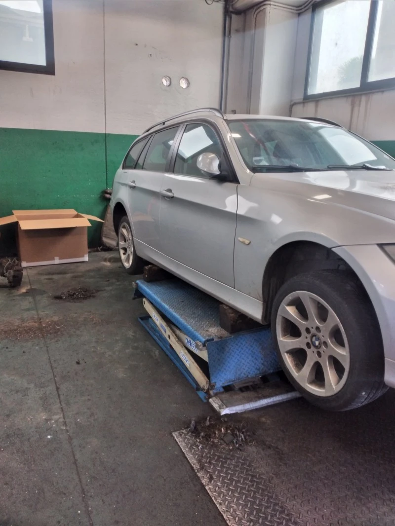 BMW 320 2.0d, снимка 10 - Автомобили и джипове - 47071320