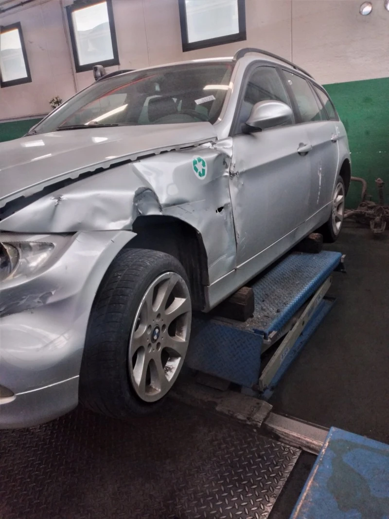 BMW 320 2.0d, снимка 9 - Автомобили и джипове - 47071320