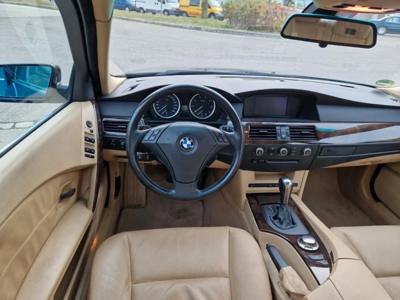 BMW 525, снимка 16 - Автомобили и джипове - 47392433