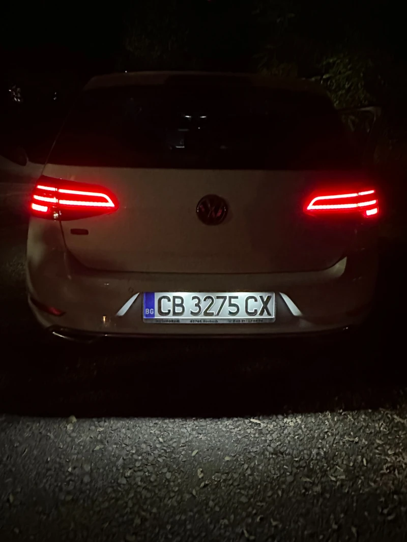 VW Golf VII facelift, снимка 16 - Автомобили и джипове - 47608462