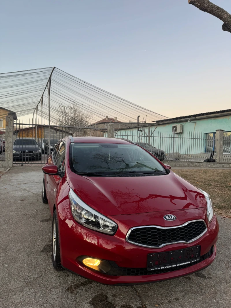 Kia Ceed 1.4 BENZIN AUSTRIA, снимка 3 - Автомобили и джипове - 48026098