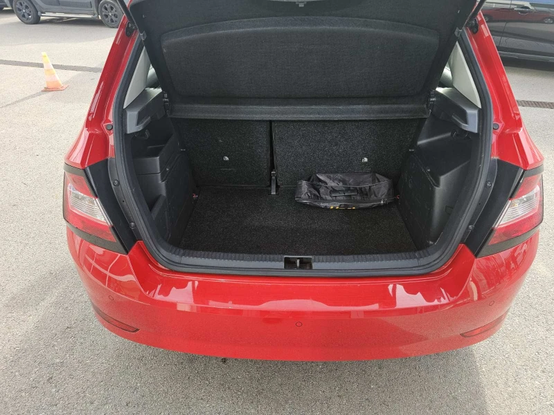 Skoda Fabia 1.0 TCe, снимка 14 - Автомобили и джипове - 52547098