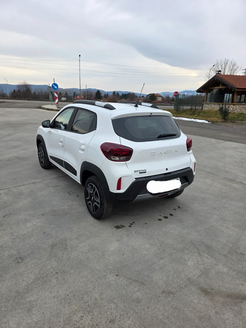 Dacia Spring, снимка 4 - Автомобили и джипове - 53238117