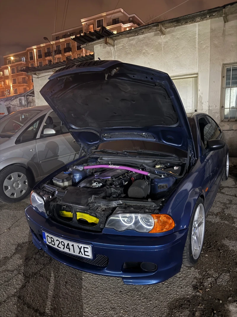 BMW 323, снимка 6 - Автомобили и джипове - 53260391